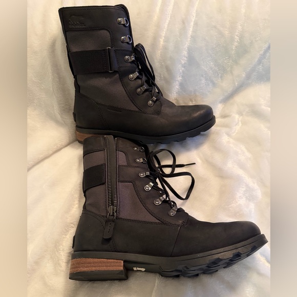 Sorel Black Women's Combat Boots - Picture 4 of 14